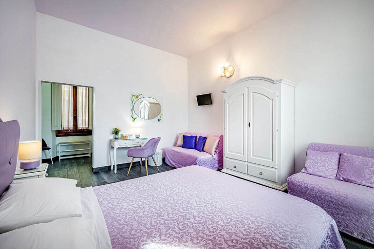 Bedroom 3, Il Viaggiator Leggero, Florence