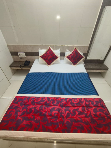 Bedroom 5, Hotel sai prabhu inn shirdi, Ahmadnagar
