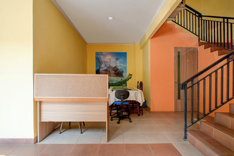 Reception, Hotel O Griya Cewang Syariah, Bekasi