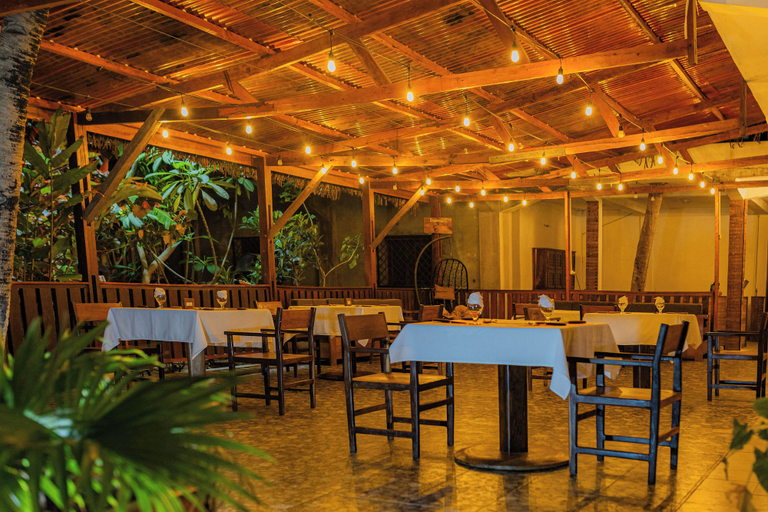 Food & Drinks 4, Hôtel de rêve Nosy Komba, Diana
