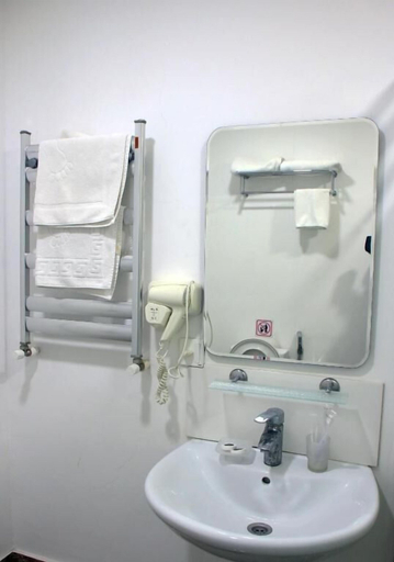Bathroom 4, Nar Boutique Hotel, Baku