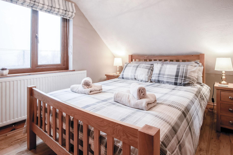 Bedroom 3, The Brambles - 2 Bedroom Cottage - Llanteg, Carmarthenshire