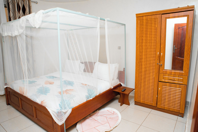 Bedroom 2, Fanad Hotel, Rubavu