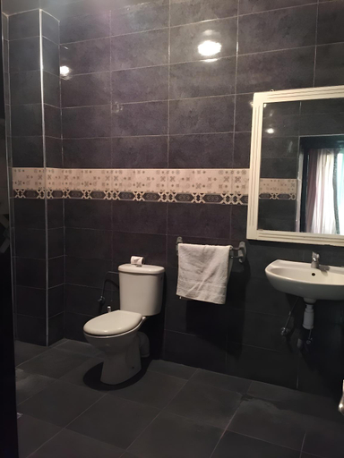 Bathroom 3, Hotel Boustane, Casablanca
