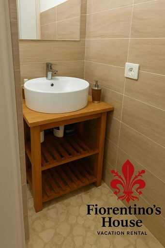 Bathroom 5, FIORENTINO'S HOUSE, Catania