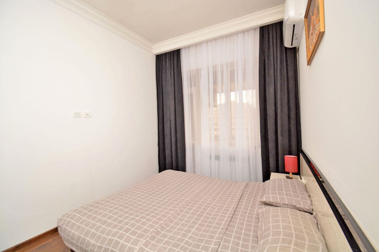 Room 5, Apartments by Luxe Group BU944, Yerevan