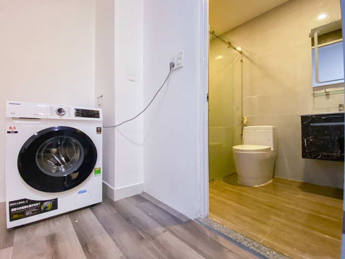 Bathroom 2, Zeus Living - 7C Downtown By Feet, Bình Thạnh
