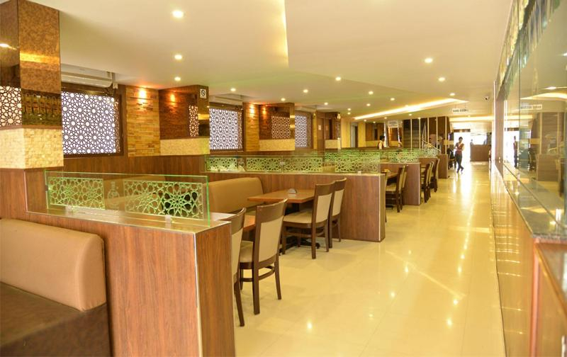 Food & Drinks 5, Hotel ABM International, Bangalore