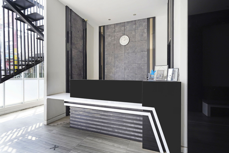 Reception 5, OYO 94729 Regia Dago, Bandung