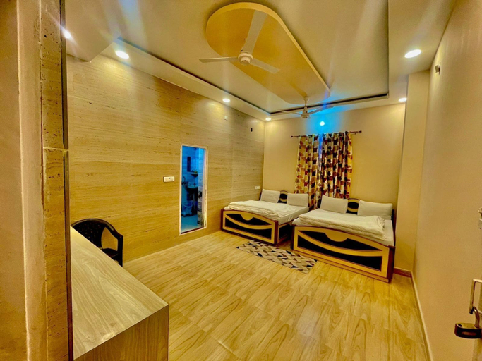 Room 2, Sunrise Hotel & Restaurant, Sikar