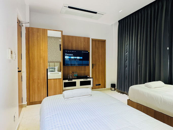 Room 2, Vaigai Residency, Salem