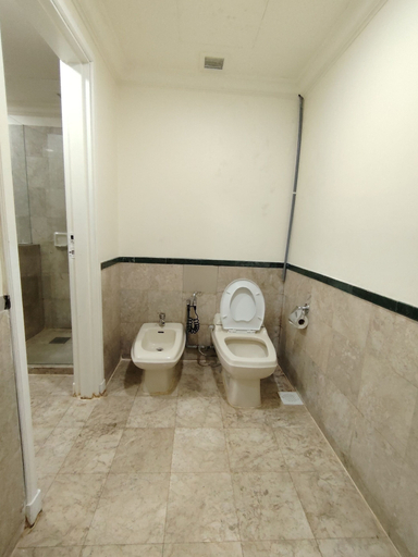 Bathroom 5, Kuala Lumpur Suite Berjaya Times Square, Kuala Lumpur