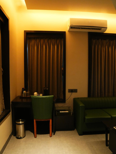 Others 4, Hotel Rama Krishna, Mumbai Suburban