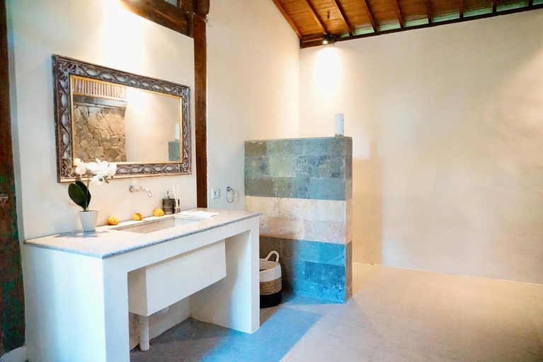 Bathroom 4, Tegal Utu Villa, Gianyar