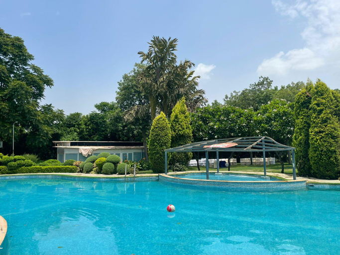Sport & Beauty, Botanix Nature Resort, Gurgaon