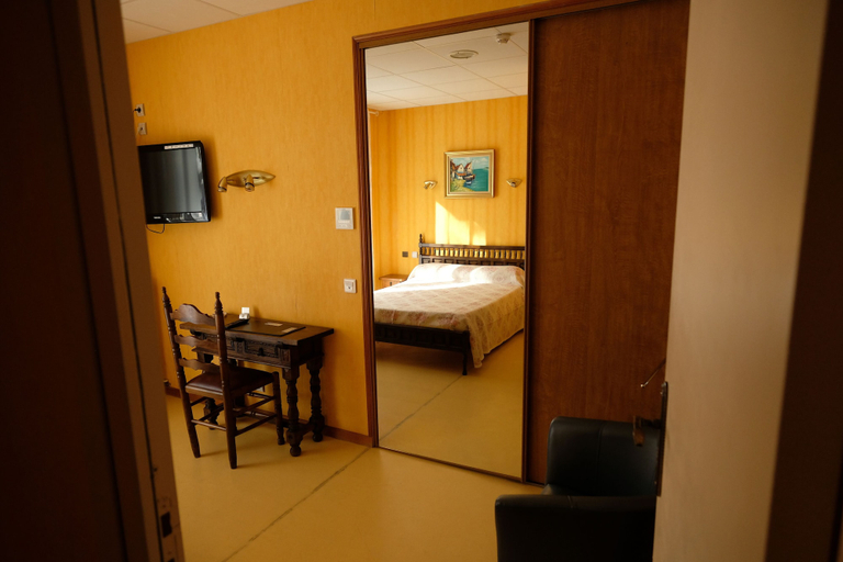Bedroom 4, La PERGOLA, Pyrénées-Orientales