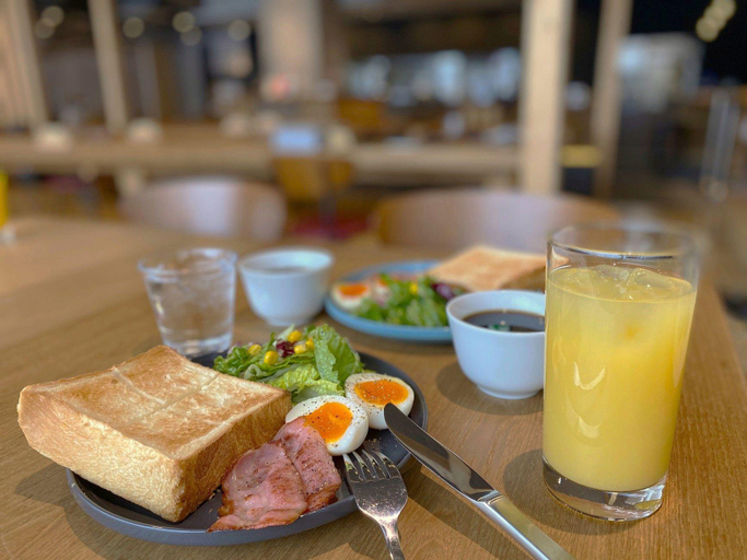 Food & Drinks 5, Hostel Tomar, Furano