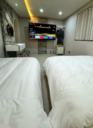 Room 4, song stay, Dangjin