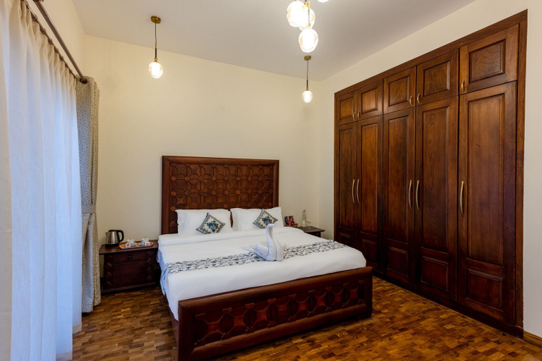 Room 3, Petals Luxury Homestay, The Nilgiris