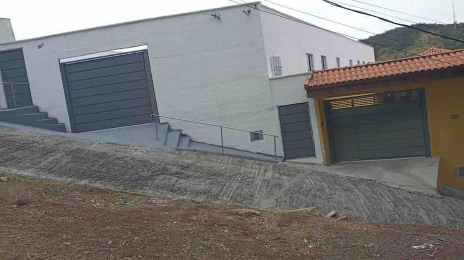 Front of property 2, Studio em São Paulo Zona Norte Tucuruvi, São Paulo
