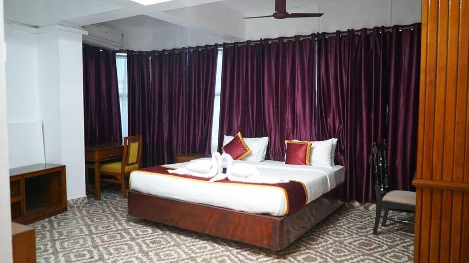 Room 5, Pournami Inn, Alappuzha