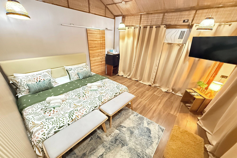 Room 5, White Island Sands & Horizon (Wish Resort), Mambajao