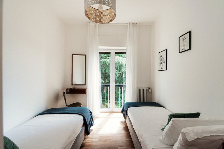 Room 3, Heritage, Como