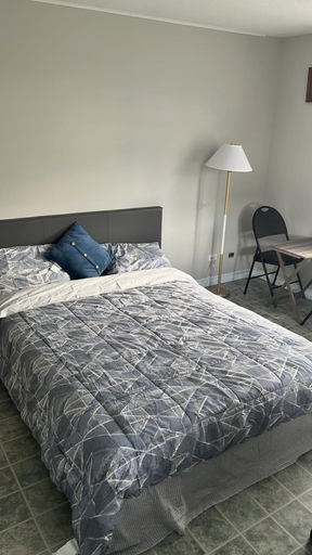 Room 5, Residance Notre-Dame, Restigouche