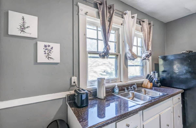 Private kitchen 5, Rozelle Roost Downstairs, Shelby