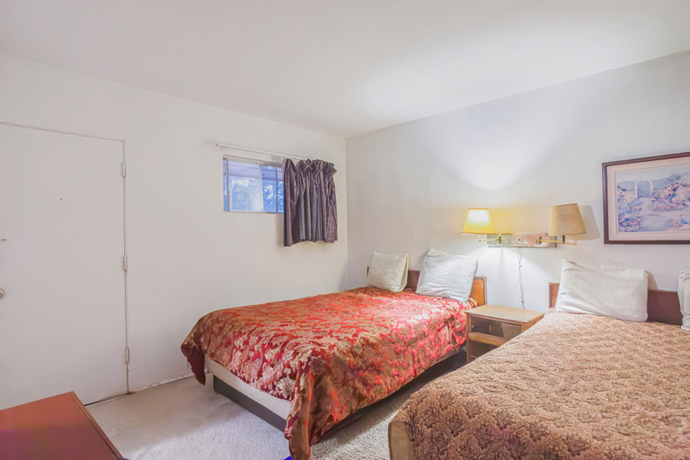 Room 3, Heart of Dixie Motel Near Auburn AL, Tallapoosa