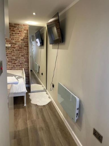 Room 4, manchester modern signature studio, Manchester