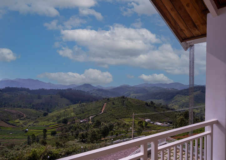 Terrace/patio 1, Petals Luxury Homestay, The Nilgiris