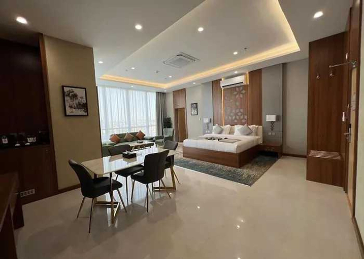 Room 4, Dancenter Luxury Central King Fahd Road Formerly Anan Hotel, Riyadh