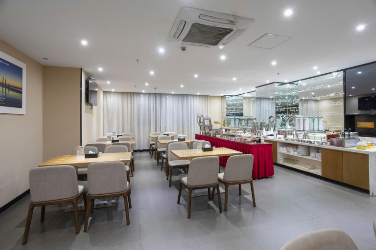 Food & Drinks 4, Yeste Hotel Baise Napo, Baise