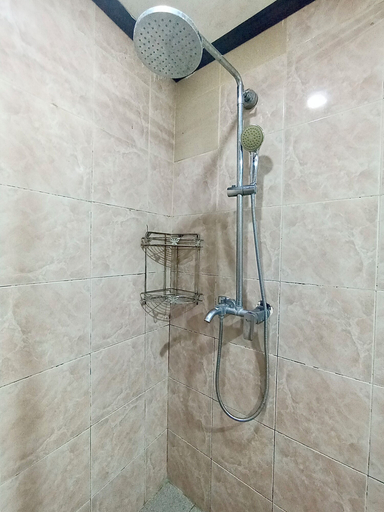 Bathroom 4, Memory Hotel, Vientiane