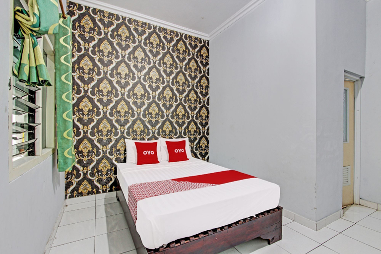 Bedroom 1, OYO 92287 Hotel Aji Mantoro, Wonogiri