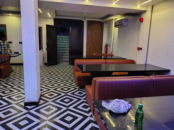 Restaurant 2, Hotel MKG Inn Club and Bar Jaipur, Jaipur