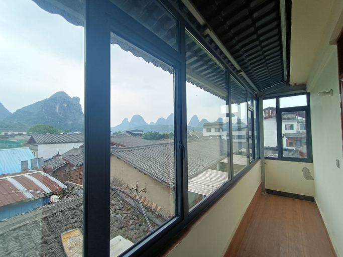 Room 4, Drunken Beauty hotel, Guilin