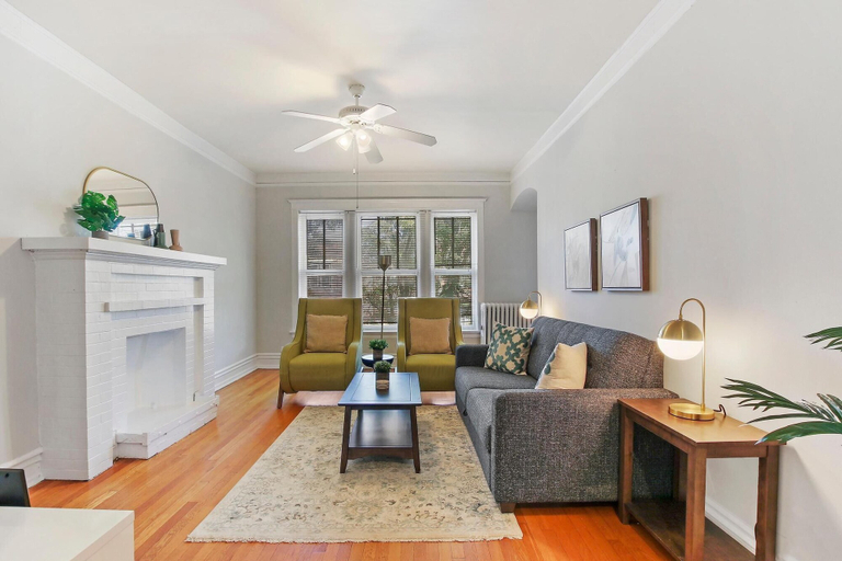Living area 5, Feel at Home 2BR Apt - Buckingham 3, Cook