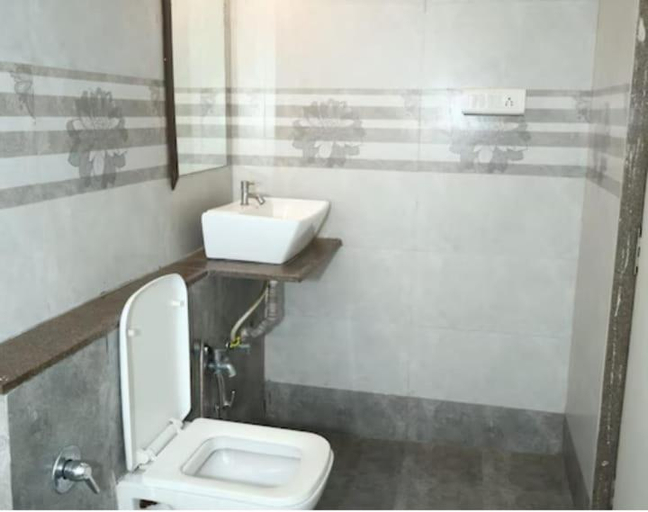Bathroom 3, HOTEL KONARK, Ahmadabad