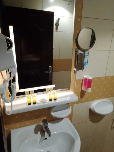 Bathroom, Manar Al Azhar Hotel, Makkah