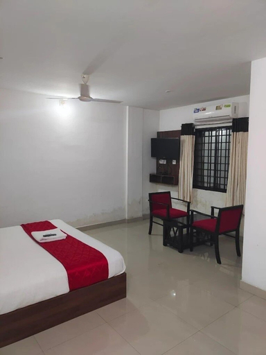 Room 3, Moon Way, Idukki