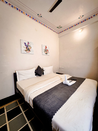 Room 2, Hotel Kanak Niwas, Udaipur