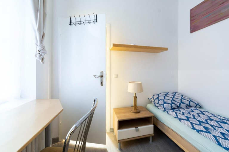 Bedroom 5, Ostarrichi, Wien
