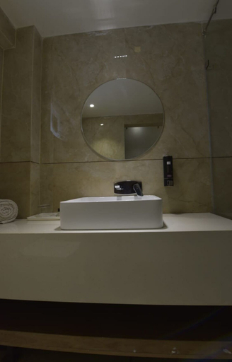 Bathroom, Hotel Surya Jabalpur, Jabalpur