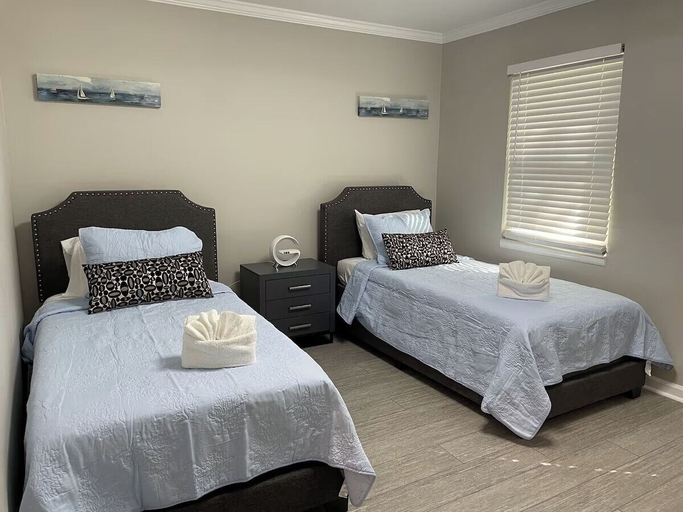 Floor plan 2, Bright 2BR Townhome Pool & Beach Minutes Away, Beaufort