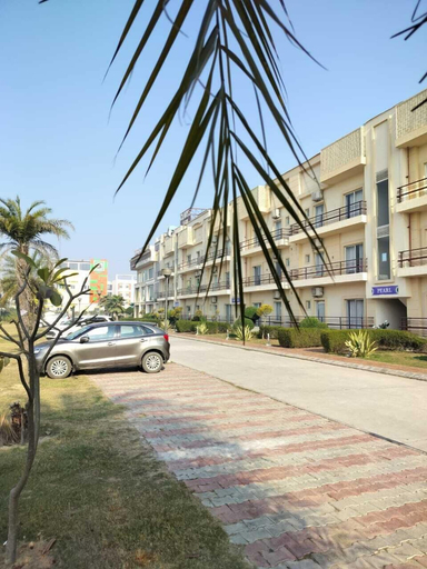 Front of property 4, Hotel Citrine Suites and Resorts, Mathura