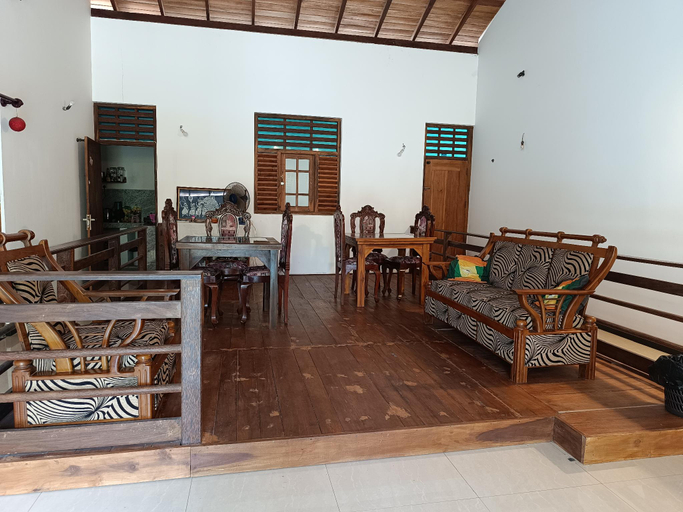 Food & Drinks, Villa Four Seasons - Mirissa ( 4 bed rooms Villa), Weligama