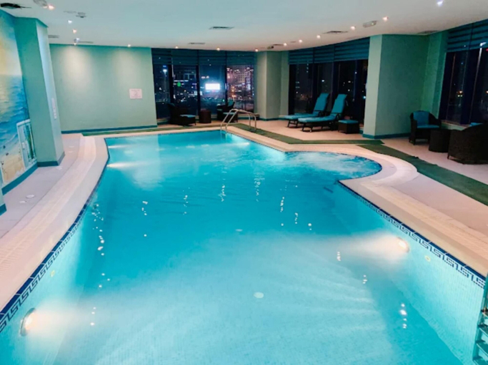 Pool, Bloom Hotel, Kuwait City