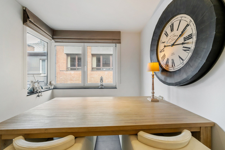 Dining 5, Luxury 4-bedroom Apartment With Large Terrace, West-Vlaanderen
